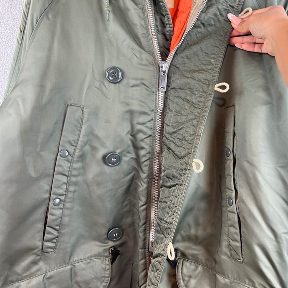 Vintage N3-B Army Green Hooded Fur Trim Hooded Puffer Jacket Coat Mens Sz 44 - Picture 4 of 16